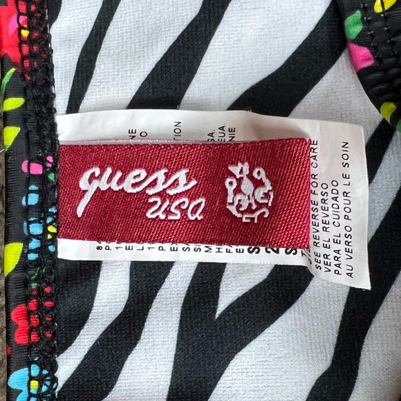 Guess floral print bikini style #20569 size large A80 - Picture 12 of 14